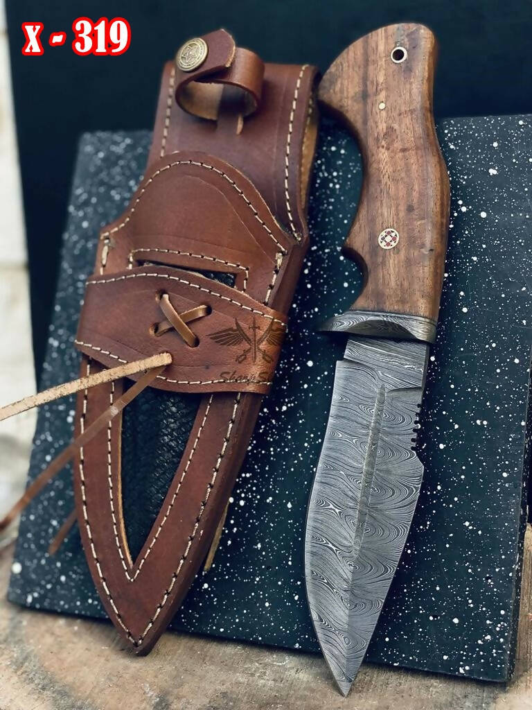 Handmade Damascus Steel Fixed Blade Knife Ideal Survival Bowie Knife With Leather Sheath