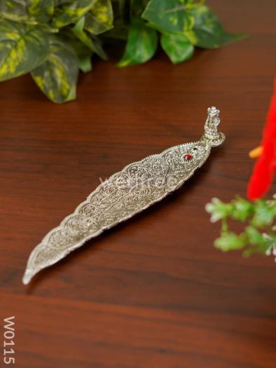 Leaf Ganesha agarbatti Stand